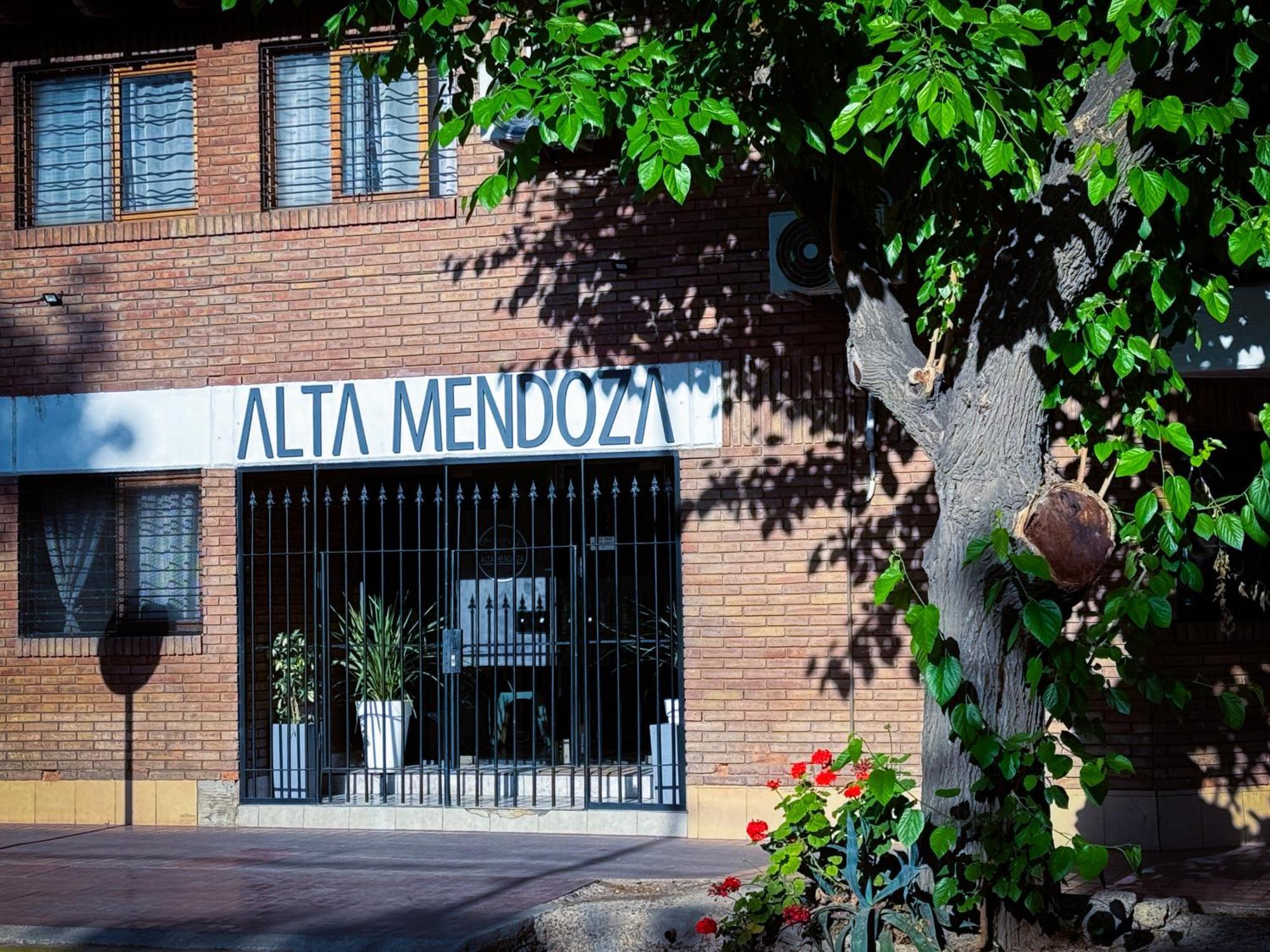 Hotel Alta Мендоса Экстерьер фото